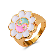 Load image into Gallery viewer, Tai Chi Flower Ring
