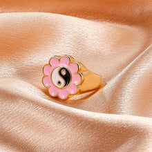 Load image into Gallery viewer, Tai Chi Flower Ring
