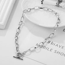 Load image into Gallery viewer, Thick Chain Toggle Clasp Necklace
