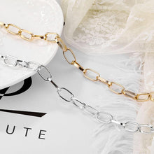 Load image into Gallery viewer, Thick Chain Toggle Clasp Necklace

