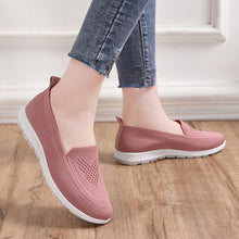 Load image into Gallery viewer, Flyweave Mom Shoes
