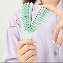 Load image into Gallery viewer, Hollow Out Smooth Hair Fluffy Comb
