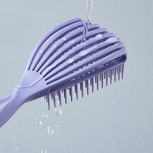 Load image into Gallery viewer, Hollow Out Smooth Hair Fluffy Comb
