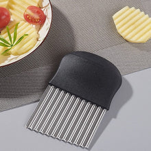 Load image into Gallery viewer, Spike Wavy Potato Knife
