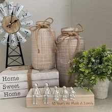 Load image into Gallery viewer, Family Member Keepsake Sculpture
