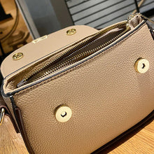 Load image into Gallery viewer, All-Match Single Shoulder Square Bag
