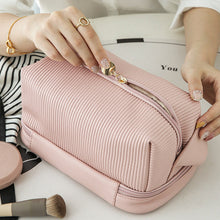 Load image into Gallery viewer, Cream Toast Makeup Bag
