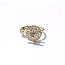 Load image into Gallery viewer, Delicate Luxurious Round Zircon Ring

