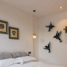 Load image into Gallery viewer, Hummingbird pendant
