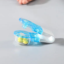 Load image into Gallery viewer, Portable Pill Taker
