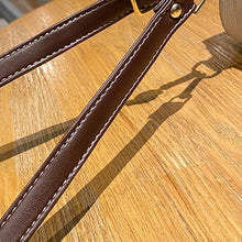 Load image into Gallery viewer, All-Match Single Shoulder Square Bag
