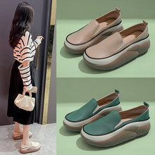 Load image into Gallery viewer, Platform Colorblock Loafers
