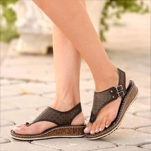 Load image into Gallery viewer, Summer Wedged Sandals
