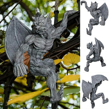 Load image into Gallery viewer, Dragon Winged Gargoyle Fence Hanger
