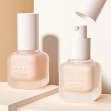 Load image into Gallery viewer, Moisture Liquid Foundation
