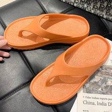 Load image into Gallery viewer, Soft Bottom Thickened Simple Beach Sandals
