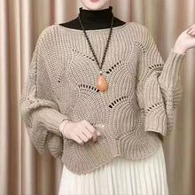 Load image into Gallery viewer, Bat Sleeve Knitting Shawl
