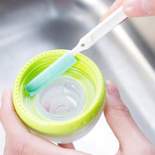 Load image into Gallery viewer, Cup Cover Gap Cleaning Brush
