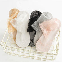 Load image into Gallery viewer, Ladies Fashion Lace Socks
