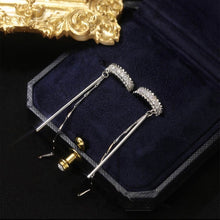 Load image into Gallery viewer, Cube Molecular Tassel Long Ear Clip
