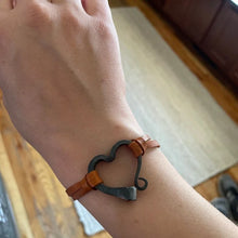 Load image into Gallery viewer, Handmade Love Horseshoe Nail Bracelet
