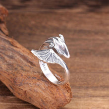 Load image into Gallery viewer, Starry Dragon Ring

