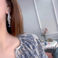 Load image into Gallery viewer, Vintage Satin Stud Earrings
