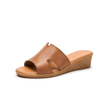 Load image into Gallery viewer, Comfortable cool ladies slippers
