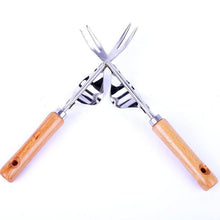 Load image into Gallery viewer, Garden Hand Weeder

