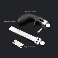 Load image into Gallery viewer, Leather Strap String Belt Cutter
