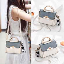 Load image into Gallery viewer, Vintage Large Capacity Spring Shoulder Bag
