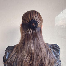 Load image into Gallery viewer, Lazy Bird&#39;s Nest Plate Hairpin
