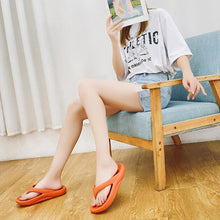 Load image into Gallery viewer, Anti-Slip Wear-Resistant Flip-Flops
