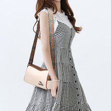 Load image into Gallery viewer, Retro style Boston bag
