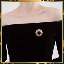 Load image into Gallery viewer, Exquisite Scarf Buckle

