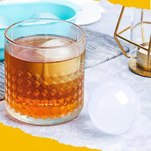 Load image into Gallery viewer, Silicone 4-Ball Ice Ball Maker Mold
