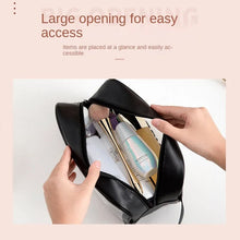 Load image into Gallery viewer, Waterproof Makeup Large Capacity Storage Bag
