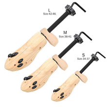 Load image into Gallery viewer, Wooden Shoe Stretcher
