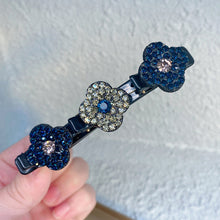 Load image into Gallery viewer, Three Flower Side Hair Clip
