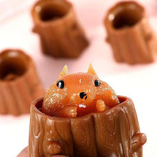 Load image into Gallery viewer, Squirrel cup decompression toy
