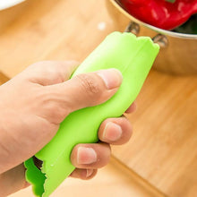 Load image into Gallery viewer, Rolling Garlic Peeler
