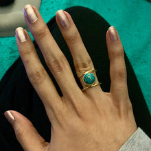 Load image into Gallery viewer, Natural Turquoise Gold Ring
