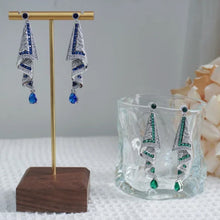 Load image into Gallery viewer, Vintage Satin Stud Earrings
