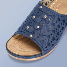 Load image into Gallery viewer, Premium Orthopedic Toe Sandal
