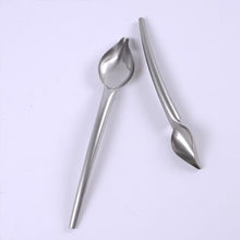 Load image into Gallery viewer, Sauce Plating Art Spoon
