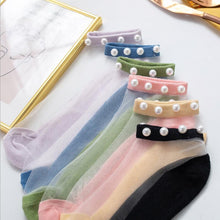 Load image into Gallery viewer, Women Pearl Fishnet Ankle High Socks
