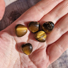 Load image into Gallery viewer, 24 Pack Valentines Cards with Heart-Shape Crystals

