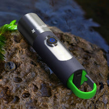 Load image into Gallery viewer, Zoomable LED Flashlight
