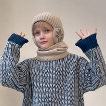 Load image into Gallery viewer, Children's Winter Fleece Scarf Suit
