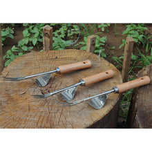 Load image into Gallery viewer, Garden Hand Weeder
